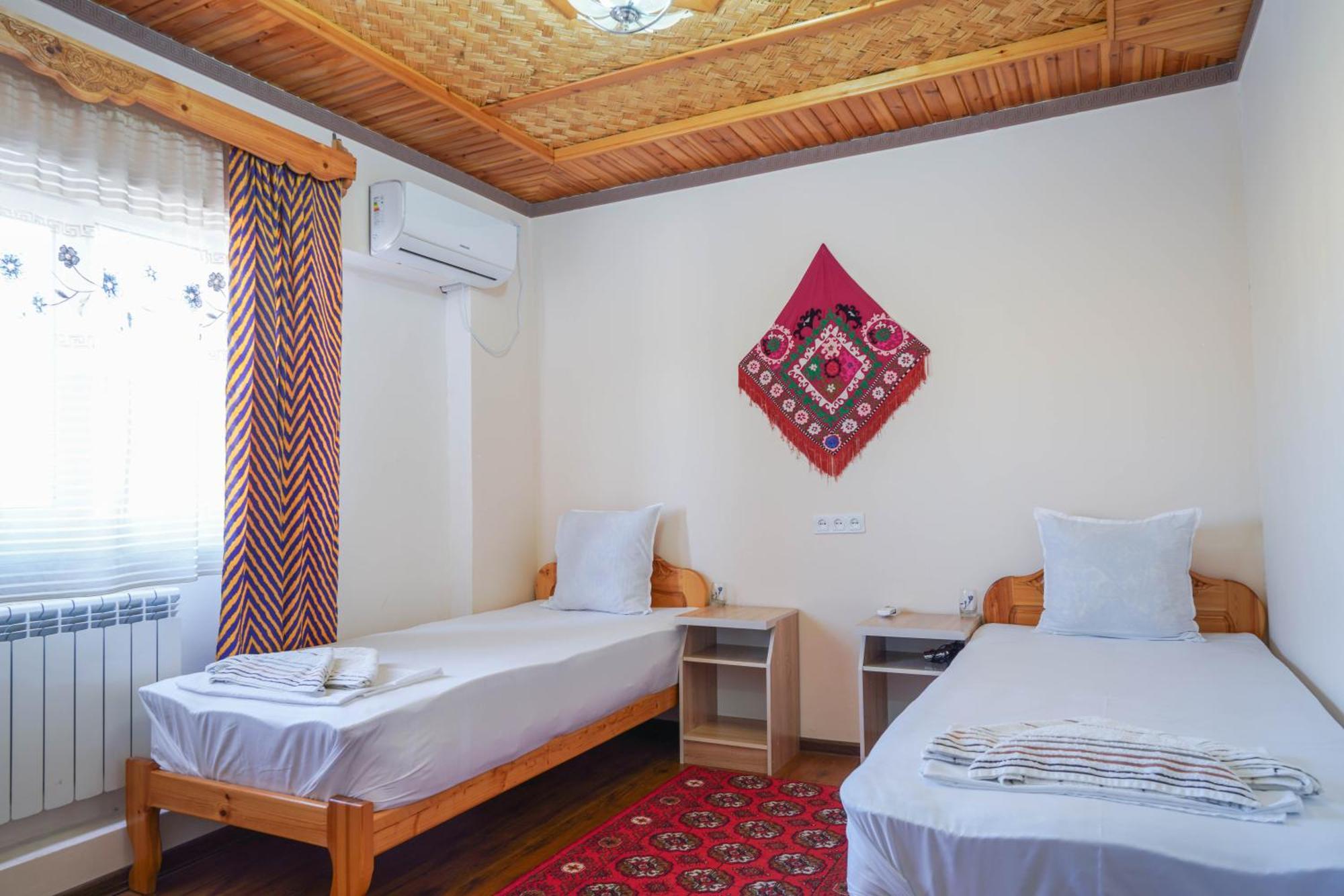 Xiva Azim Ota Hotel Exterior photo